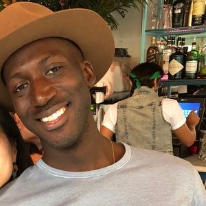 Meet your Posher, Niinii-ayitey